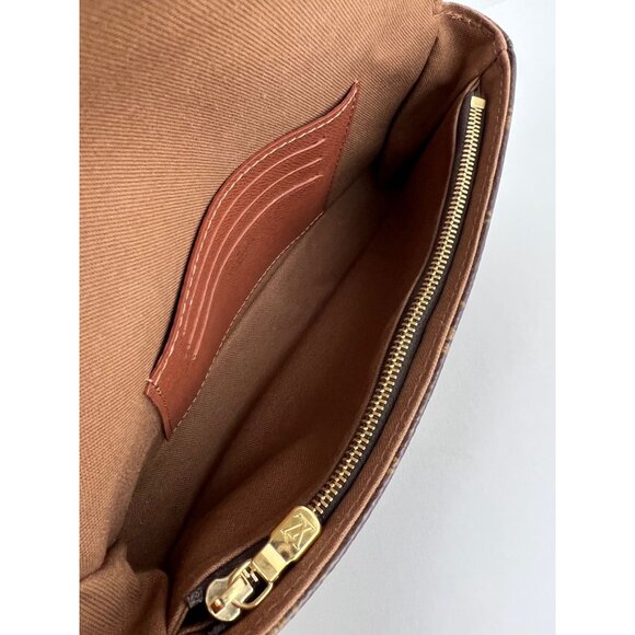 Louis Vuitton Monogram Ivy Wallet on a Chain Shoulder Bag - Picture 6 of 15